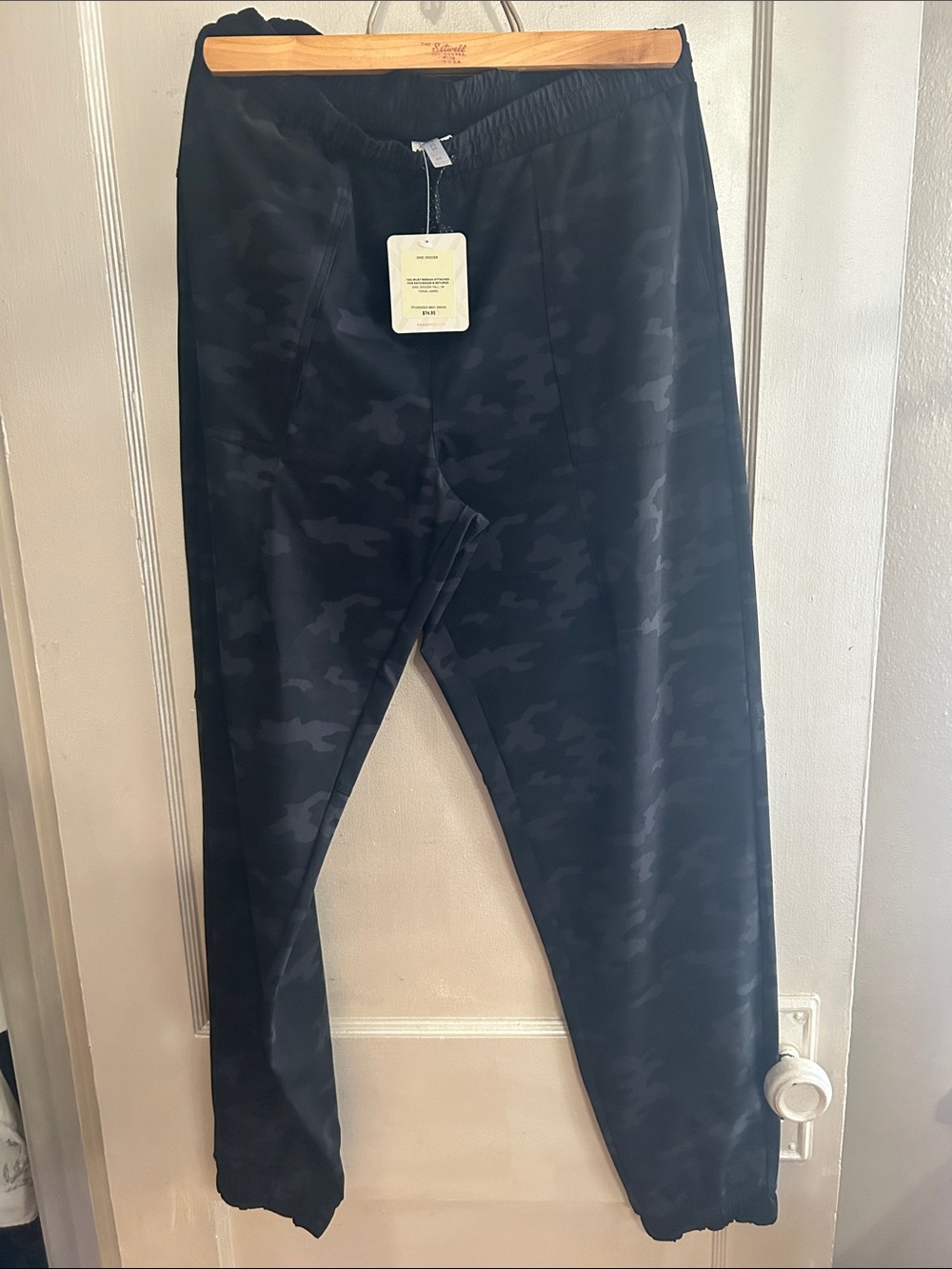 Fabletics One Jogger women’s medium New